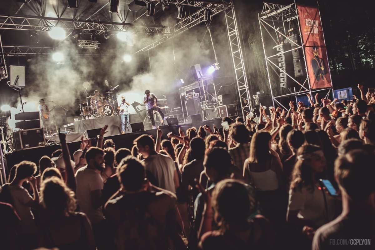 Location de tour de signalétique pour vos évènements et concerts