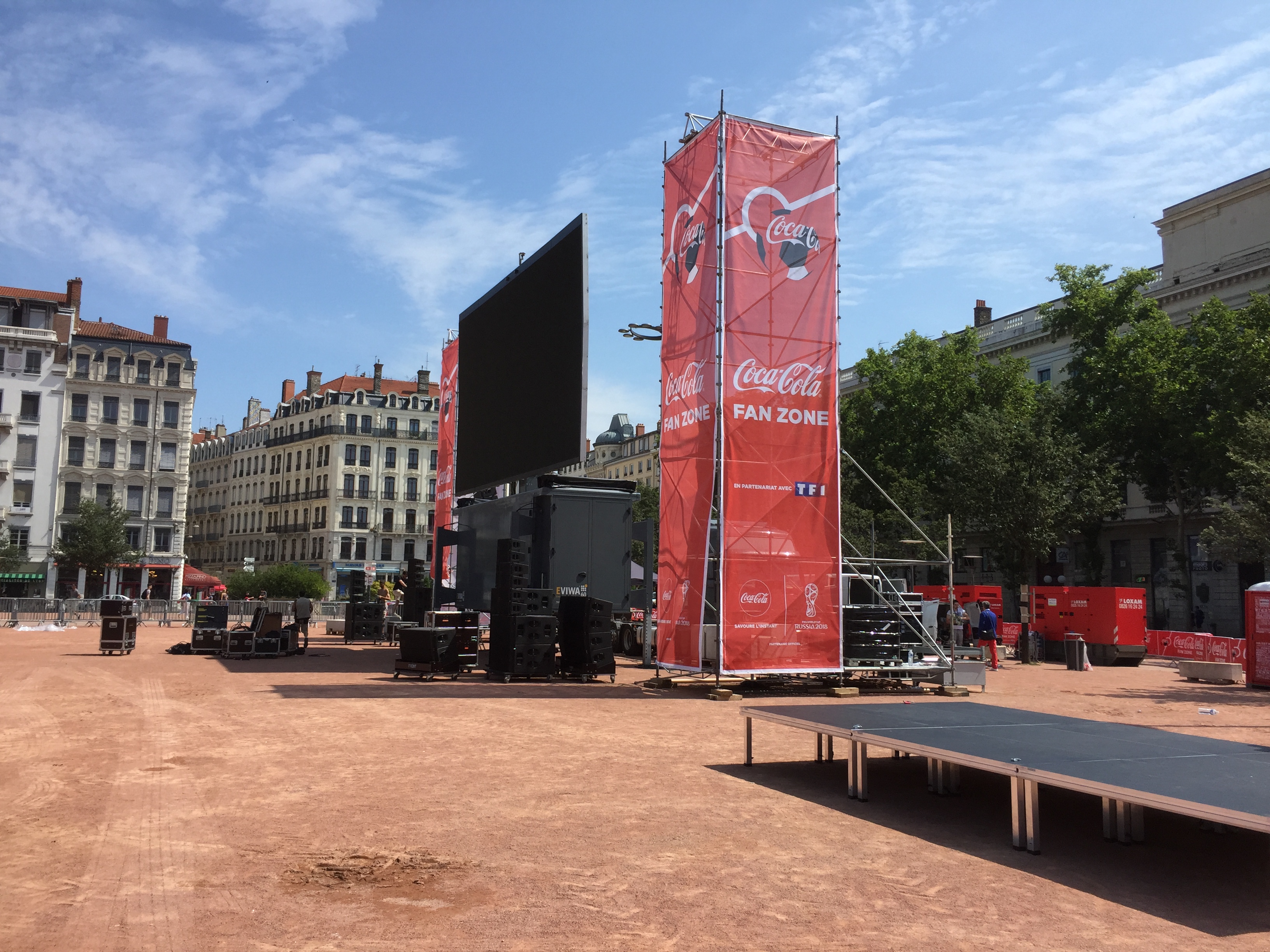 Location de tour de son pour concert et festival en France, Rhône-Alpes, Lyon, sonorisation de concert