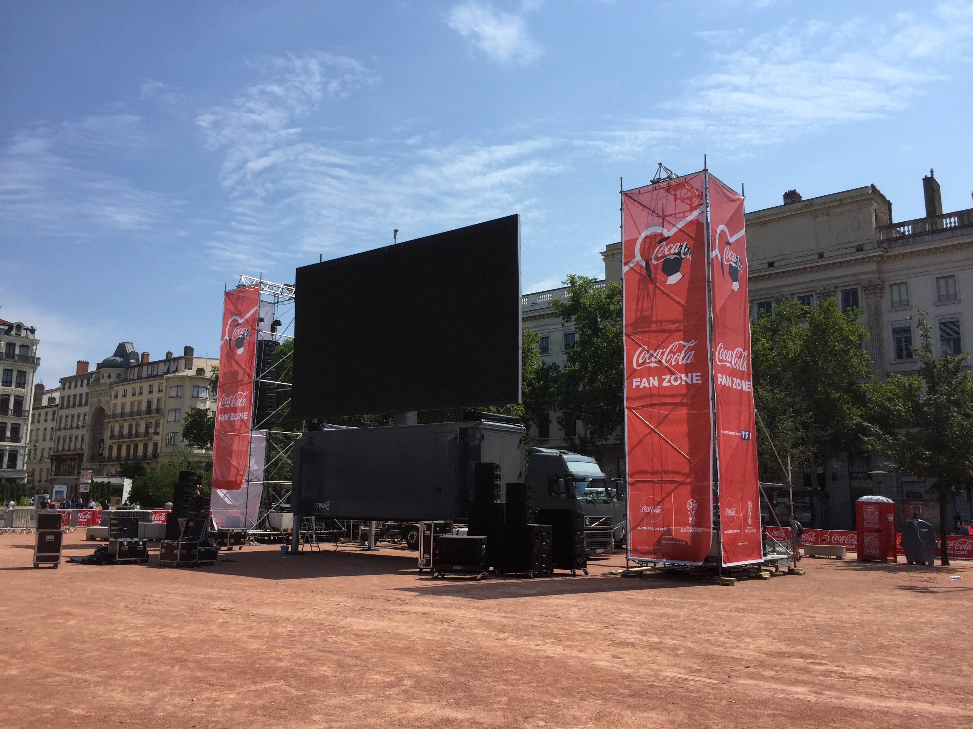 Location de tour de son pour concert et festival en France, Rhône-Alpes, Lyon, sonorisation de concert