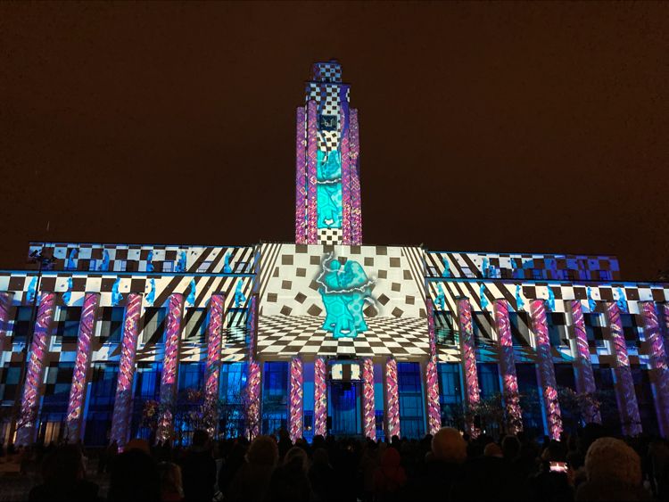 Location de tour de vidéoprojection pour vos évènements et projections monumentales en France, Rhône-Alpes, Lyon