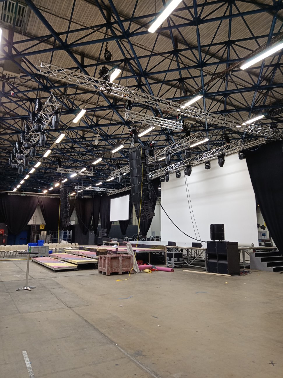 Rigging pour tournée, festival et concert en France, Rhône-Alpes, Lyon